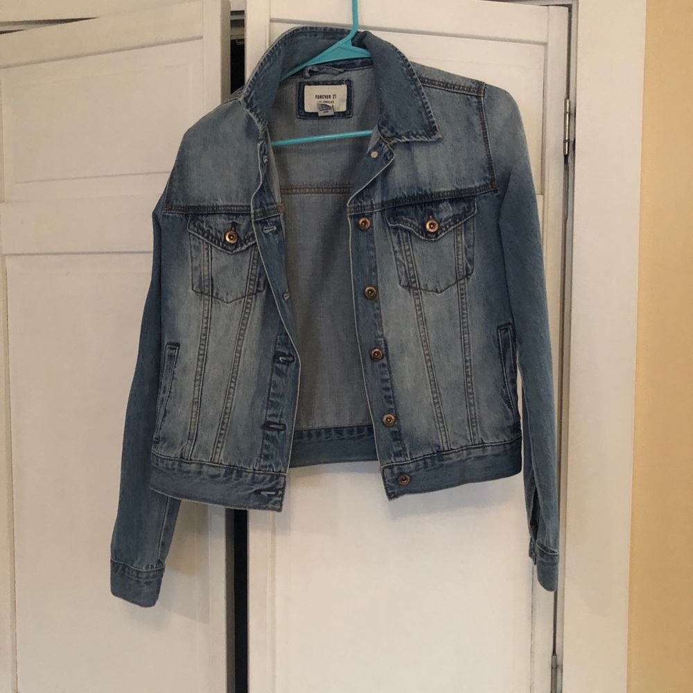 Light wash denim jacket